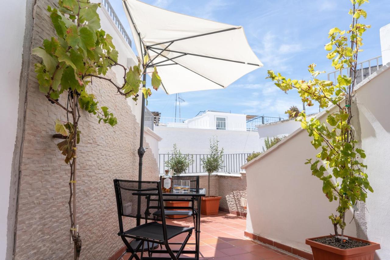 Wineart House, Terracielo Indipendente Nel Centro Di Monopoli Apartment Exterior foto